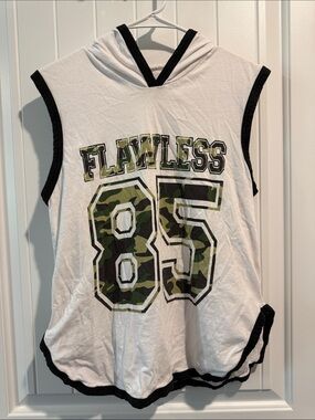 On Fire White Sleeveless Hoodie with Camo '85' Graphic